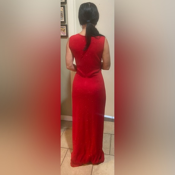 St. John Evening By Marie Gray Santana Long Dress with Paillettes and Scarf - Picture 9 of 15